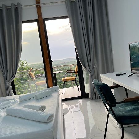Restorant Hotel Xheni ดราช ภายนอก รูปภาพ